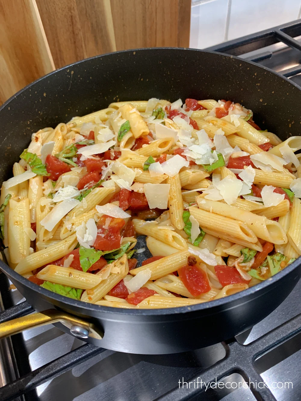 easy basil tomato pasta recipe